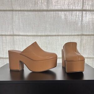 Brand New!! ShuShop Camel Platform Mules